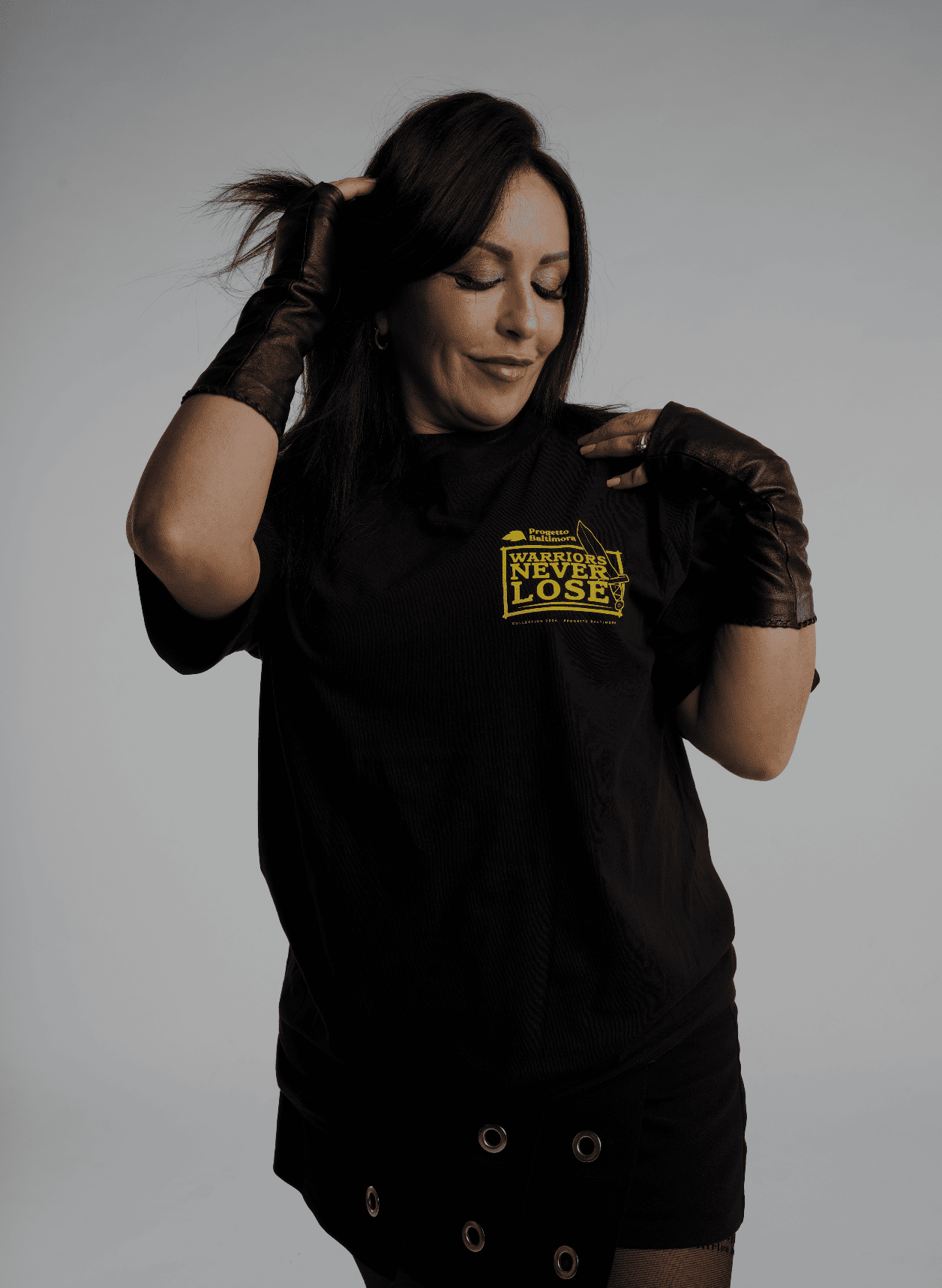 T-Shirt Nera “Warriors Never Lose” - immagine 4